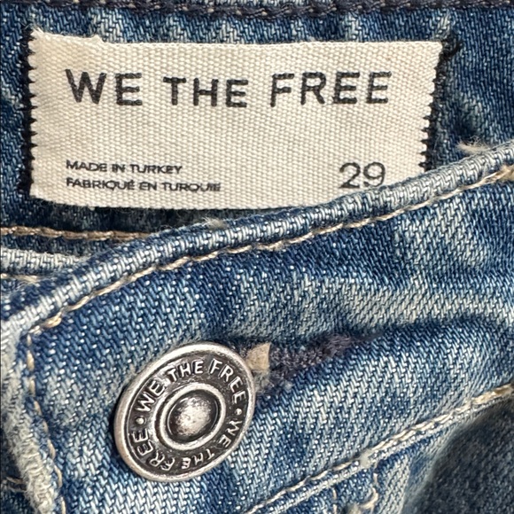 NEW We the Free Moxie Mid Rise Barrel Relaxed Jeans Button Fly Size 29 - Picture 6 of 10